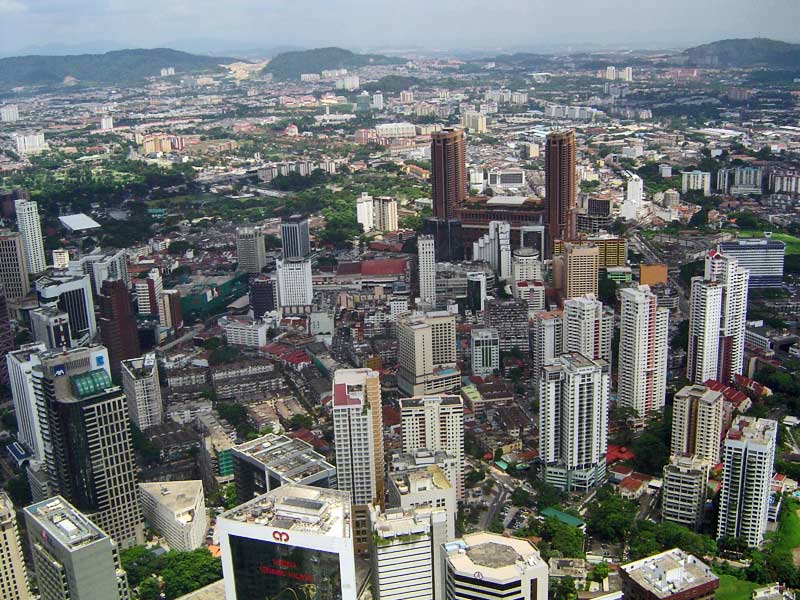 В Малайзия ограничават спекулативните сделки с имоти